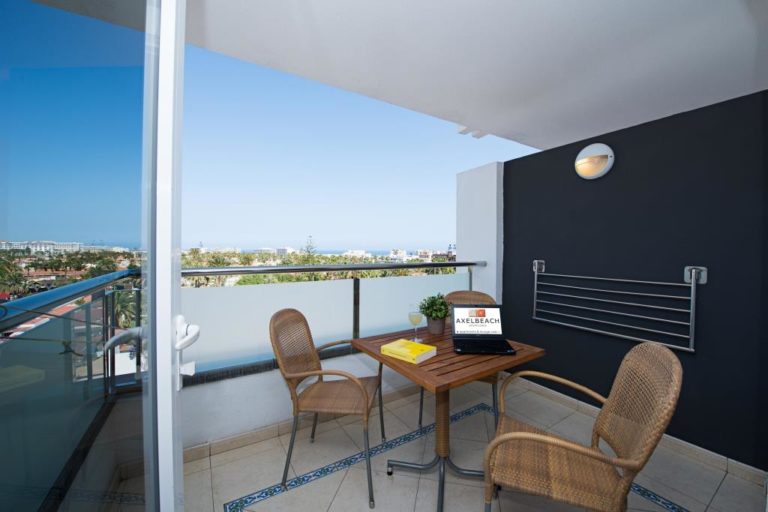 Axelbeach Gran Canaria gay Hotel