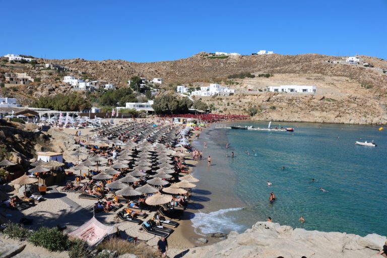 Mykonos gay beach schwuler Strand Jackie O