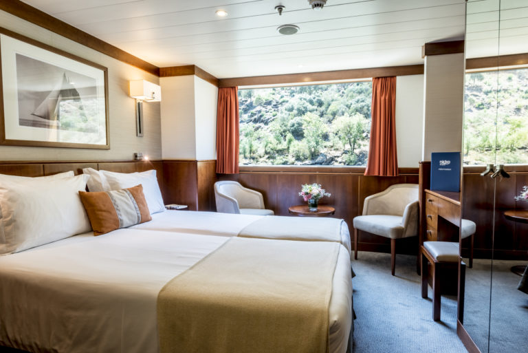 Cruiser Hauptdeck schwule Flusskreuzfahrt Douro Portugal