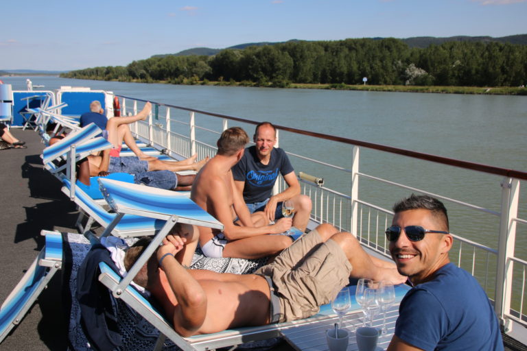 Flusskreuzfahrt schwul Donau Gruppe
