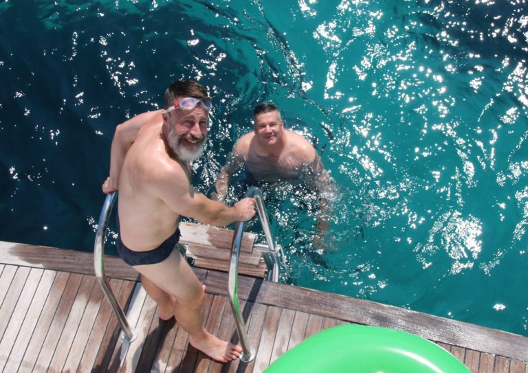 Yacht schwule Kreuzfahrt Kroatien
