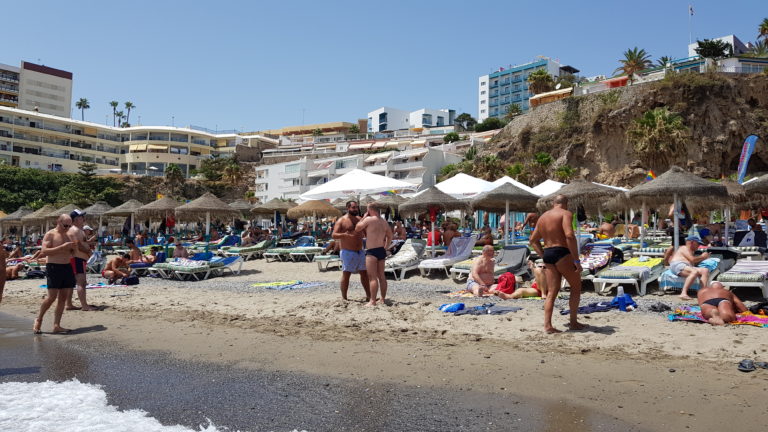 Eden Beach Torremolinos gay Strand