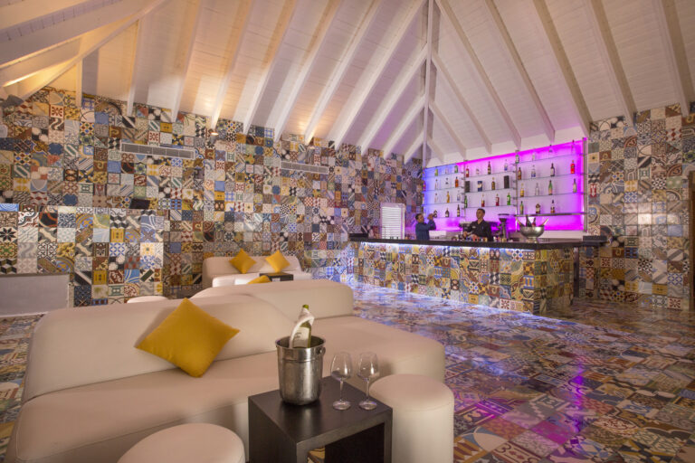 Bar Wyndham Samana gay friendly Hotel Dom Rep