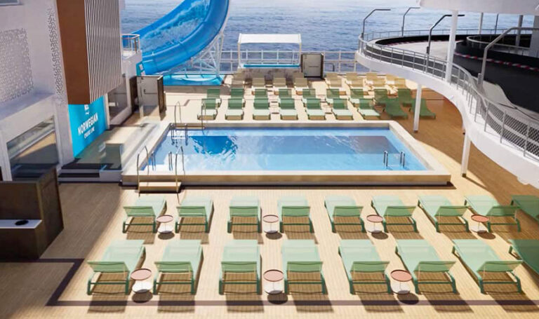 Pool Norwegian Prima gay Cruise