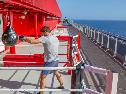 Sport an Deck Virgin Resilient Lady