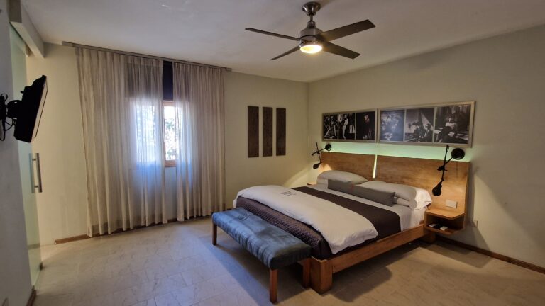 Billini Hotel Santo Domingo Bad Zimmer