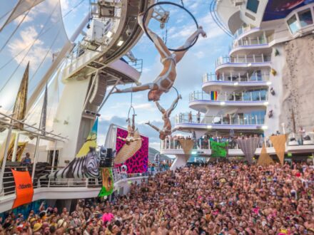 Atlantis Karibik gay cruise 2027 Akrobaten