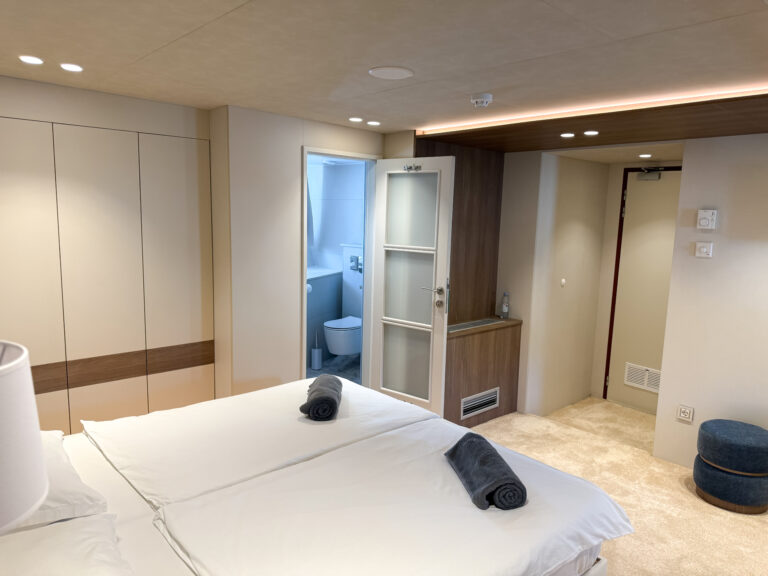 Kroatien gay Yacht cruise Kabine Unterdeck