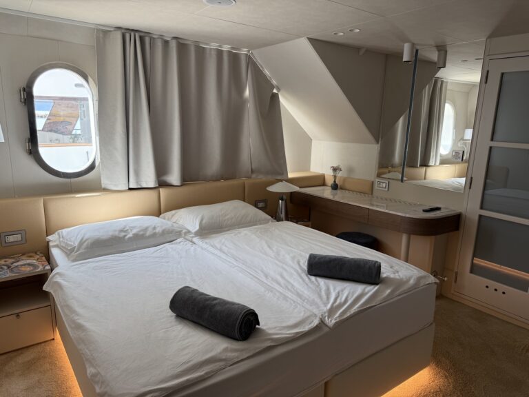 Kroatien gay Yacht cruise Kabine Hauptdeck