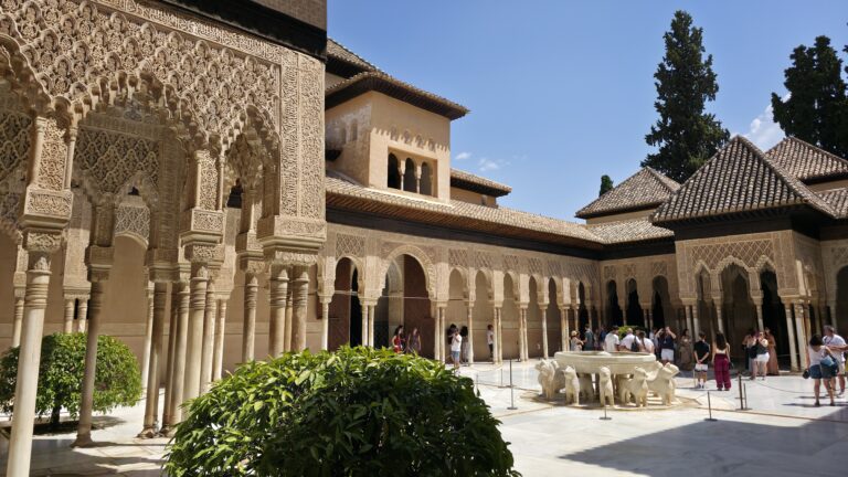 Granada Alhambra Mietwagenrundreise gay
