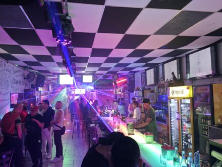 Costa Rica gay Szene Bars Clubs