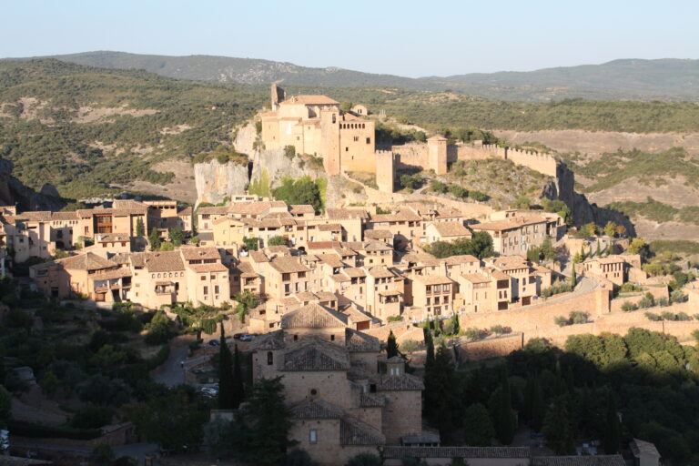 Aragon Spanien Mietwagenrundreise gay Alquézar